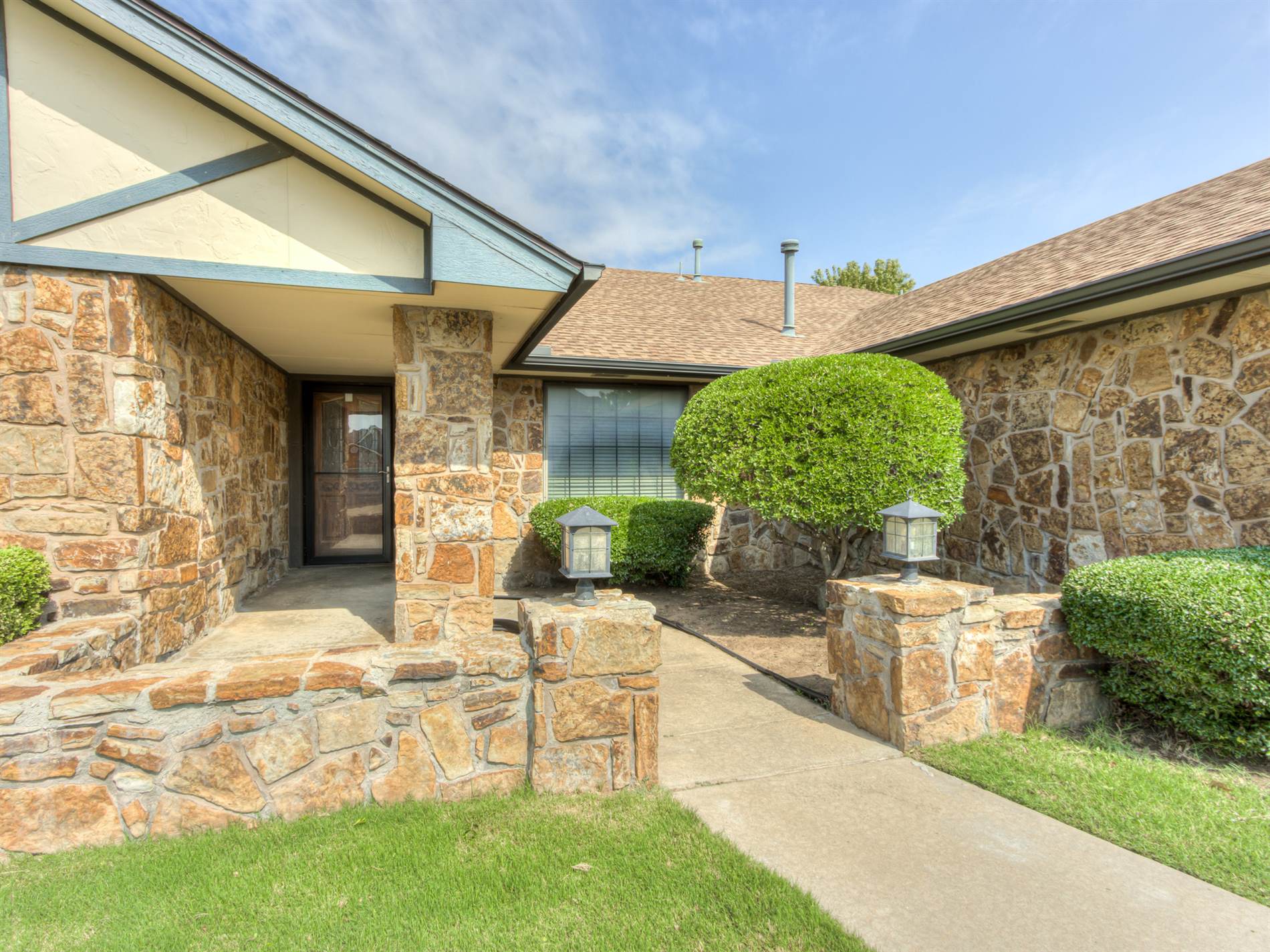 10413 Mantle Drive, Oklahoma City, OK 73162