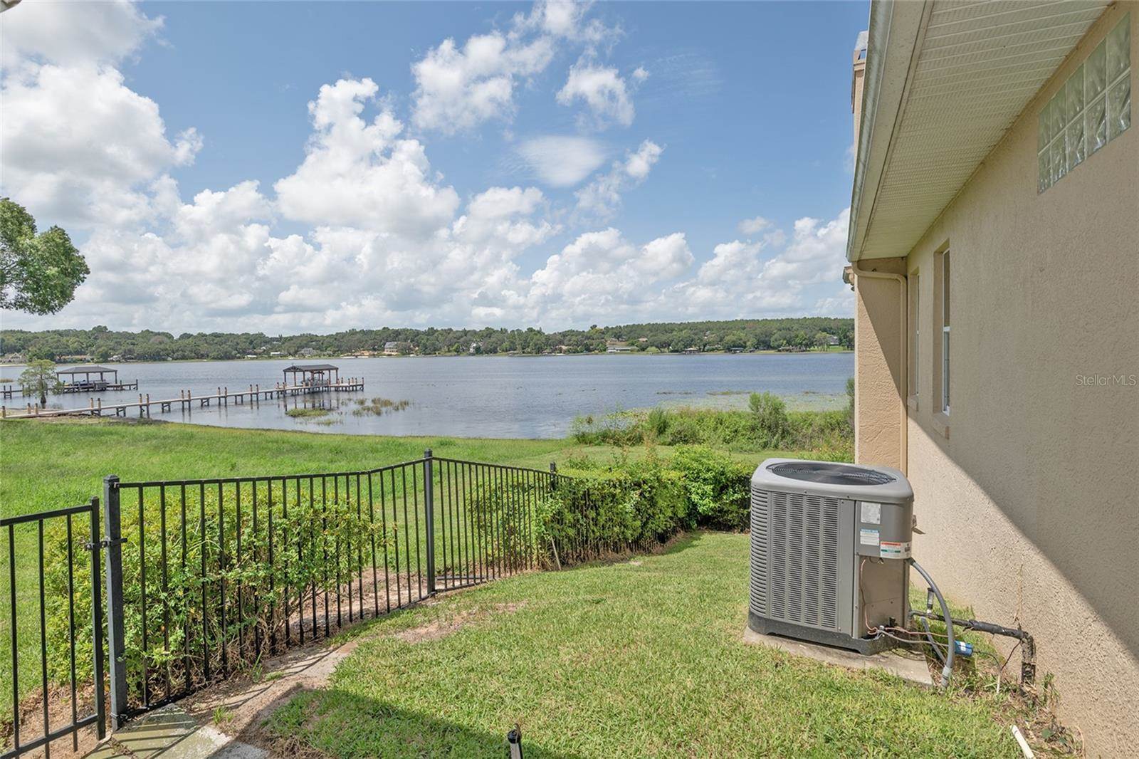 11062 Crescent Bay Boulevard, Clermont, FL 34711