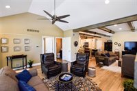 6117 Crescent Chase Street, Johnston, IA 50131