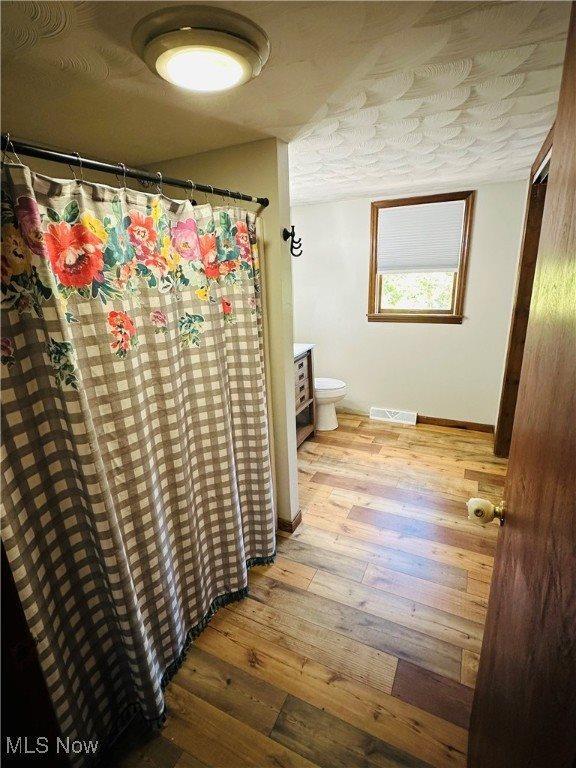 5765 Cambridge Road, New Concord, OH 43762