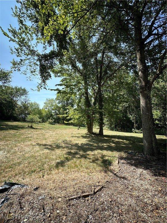 5765 Cambridge Road, New Concord, OH 43762