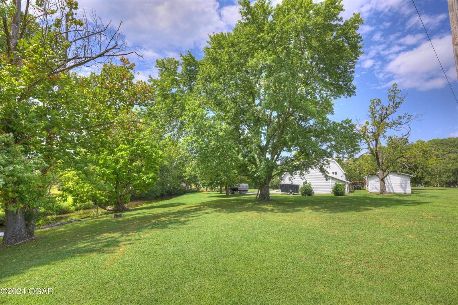 535 East Spring Street, Neosho, MO 64850