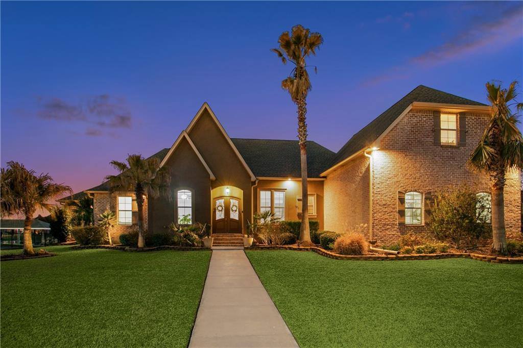 120 Santa Cruz Court, Slidell, LA 70458