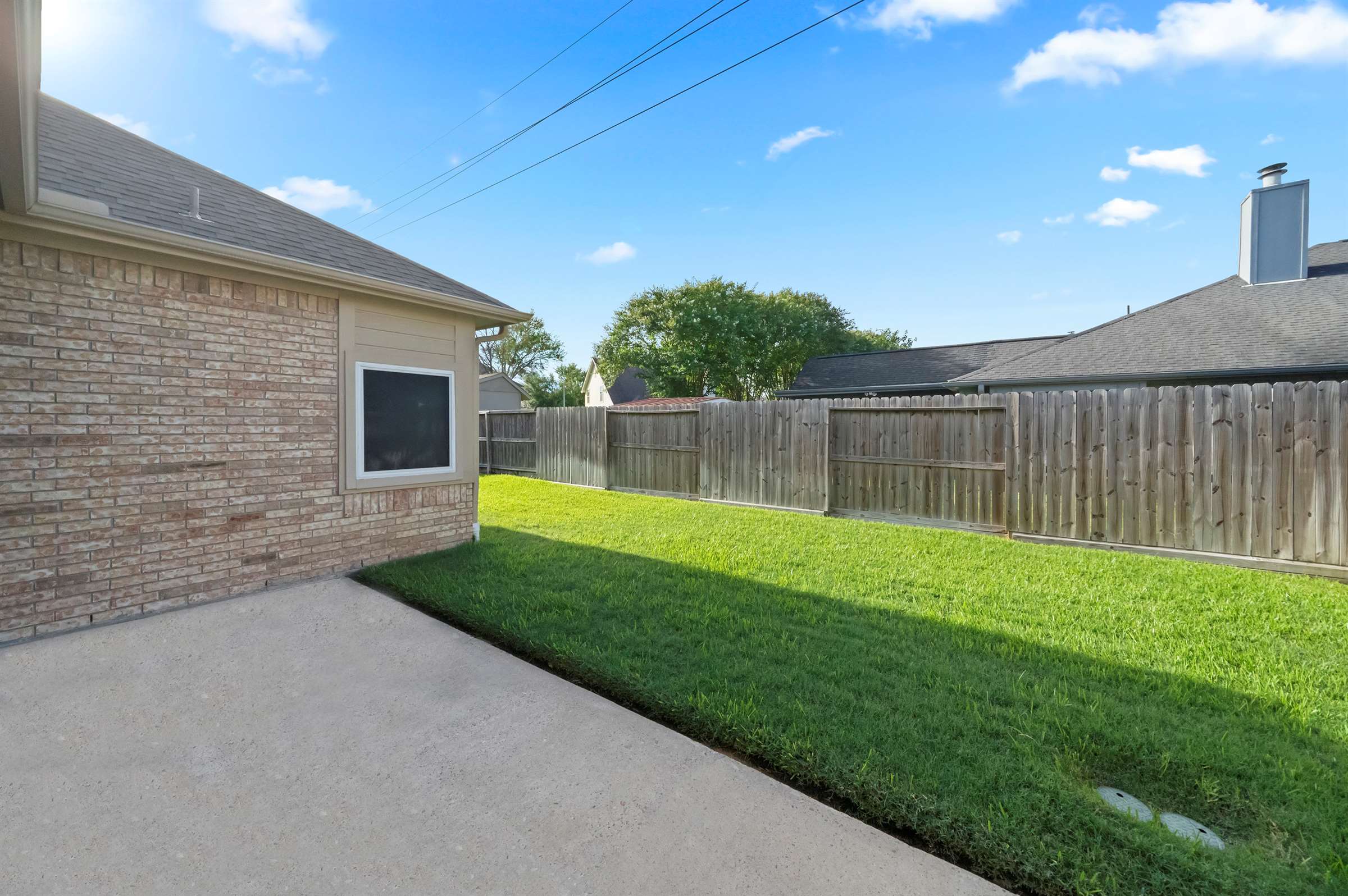 2106 Laurel Oaks Drive, Houston, TX 77014