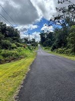 Haumalu St, Mountain View, HI 96771