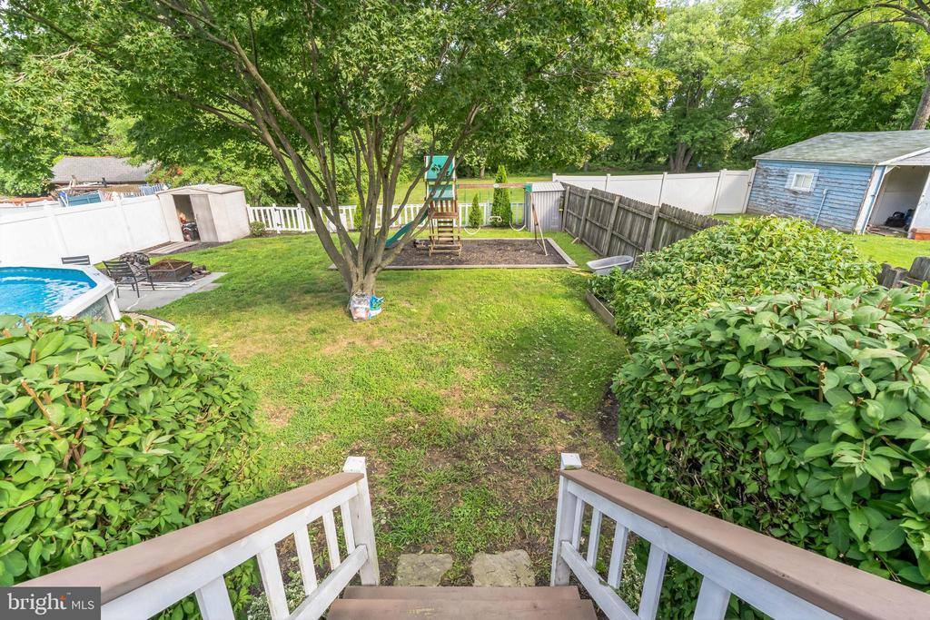 40 South Llanwellyn Avenue, Glenolden, PA 19036