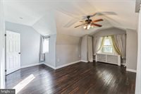 40 South Llanwellyn Avenue, Glenolden, PA 19036