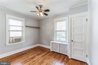 40 South Llanwellyn Avenue, Glenolden, PA 19036