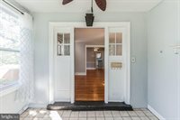 40 South Llanwellyn Avenue, Glenolden, PA 19036