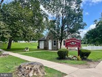 40 South Llanwellyn Avenue, Glenolden, PA 19036