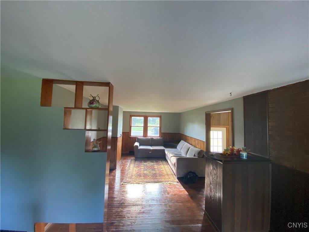 7928 Morgan Road, Clay, NY 13090