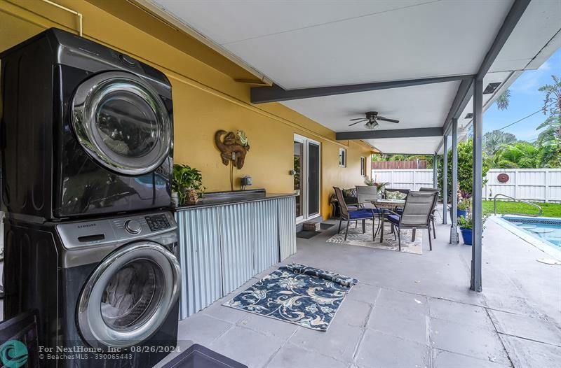 540 NW 38th St, Oakland Park, FL 33309