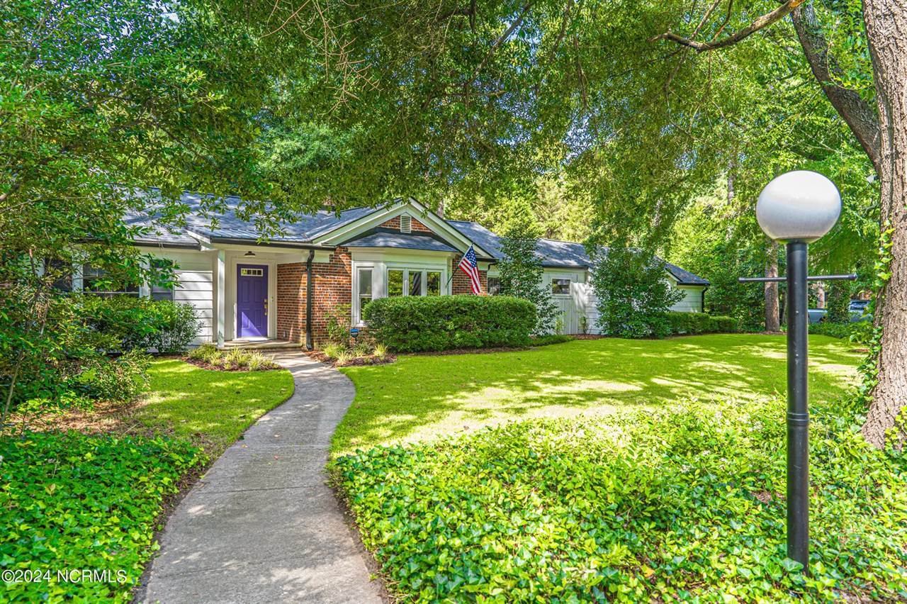 420 East Indiana Avenue, Southern Pines, NC 28387