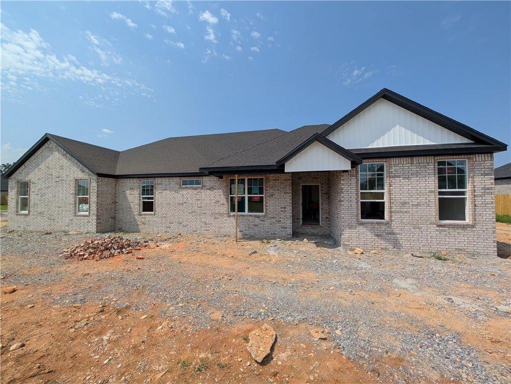 2050 Ferris Place, Bentonville, AR 72713