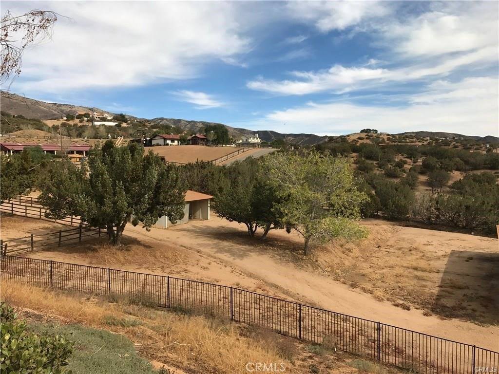 6324 Quail Road, Agua Dulce, CA 91390