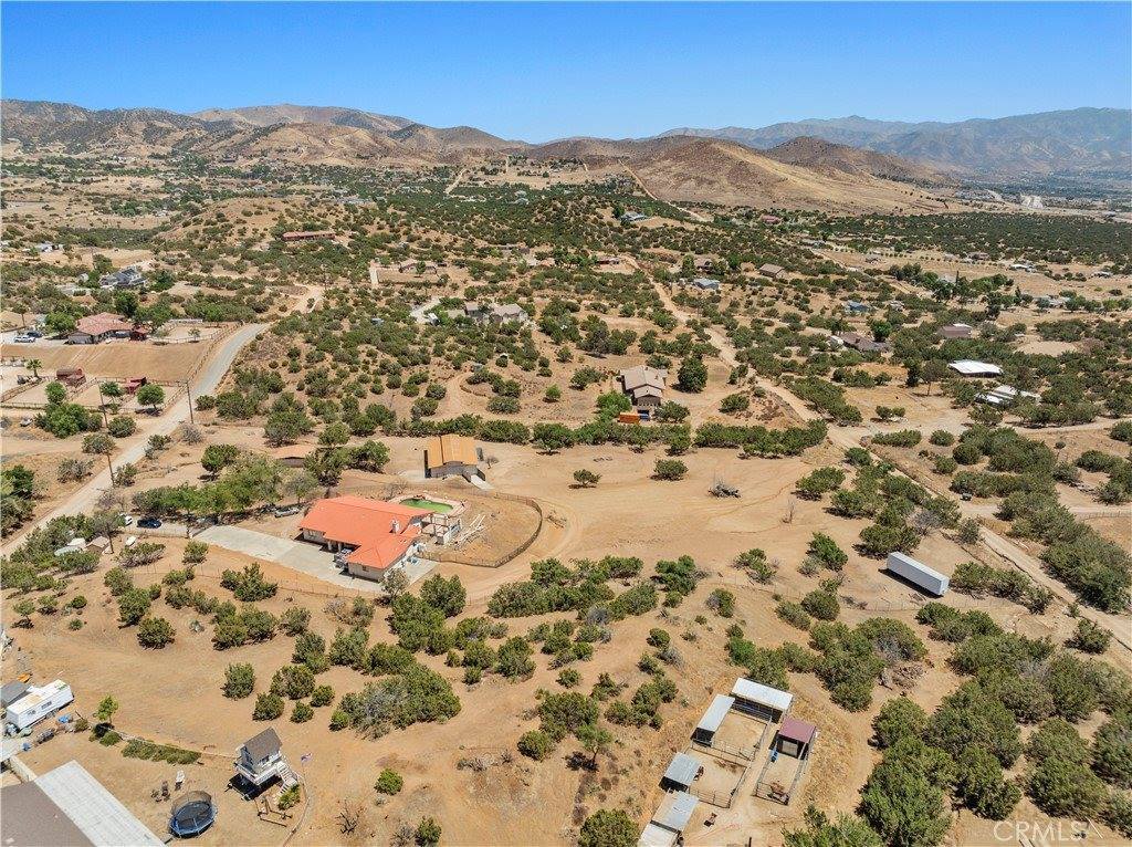 6324 Quail Road, Agua Dulce, CA 91390