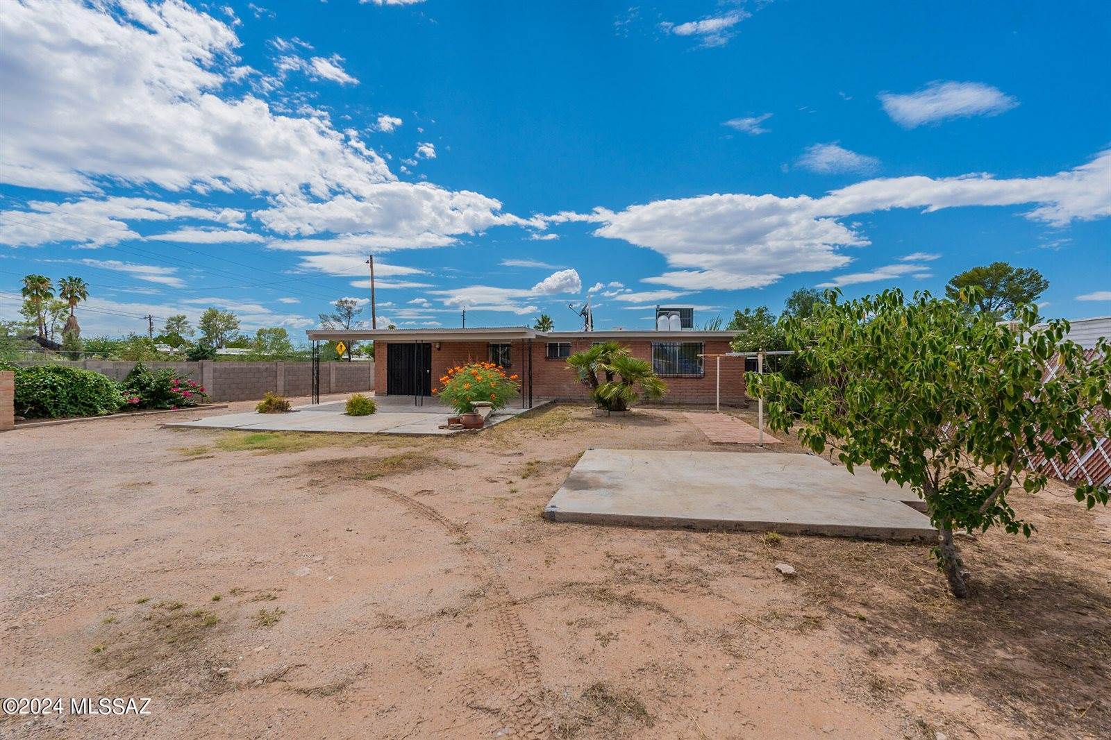 4857 S Calle Pilar, Tucson, AZ 85714