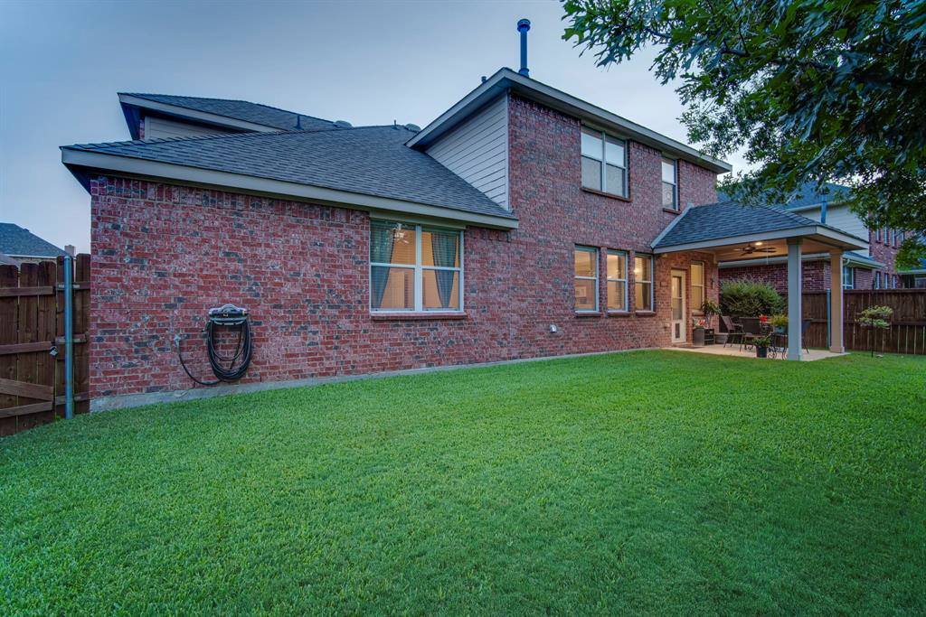 9319 Marble Falls Drive, Arlington, TX 76002