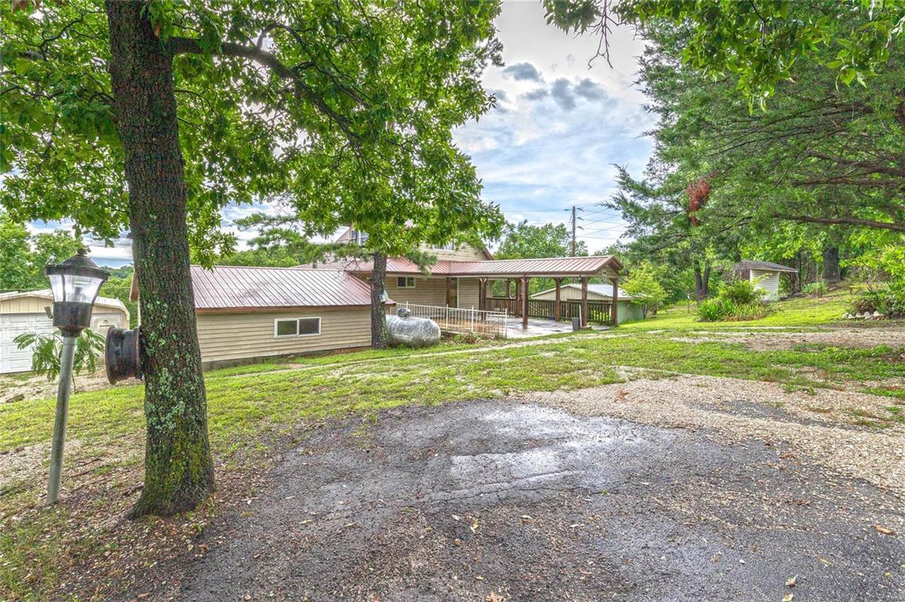 15250 Texas Road, Saint Robert, MO 65584