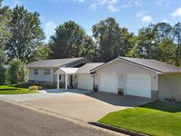 409 N Reese Street, Greenwood, WI 54437