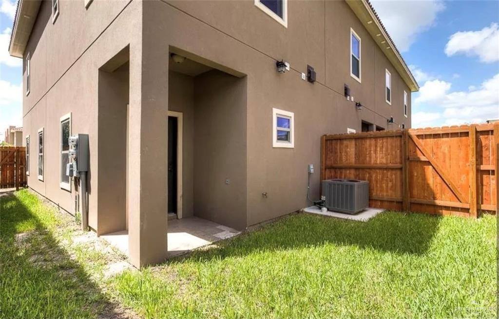 1205 East Olympia Avenue, #3, McAllen, TX 78503