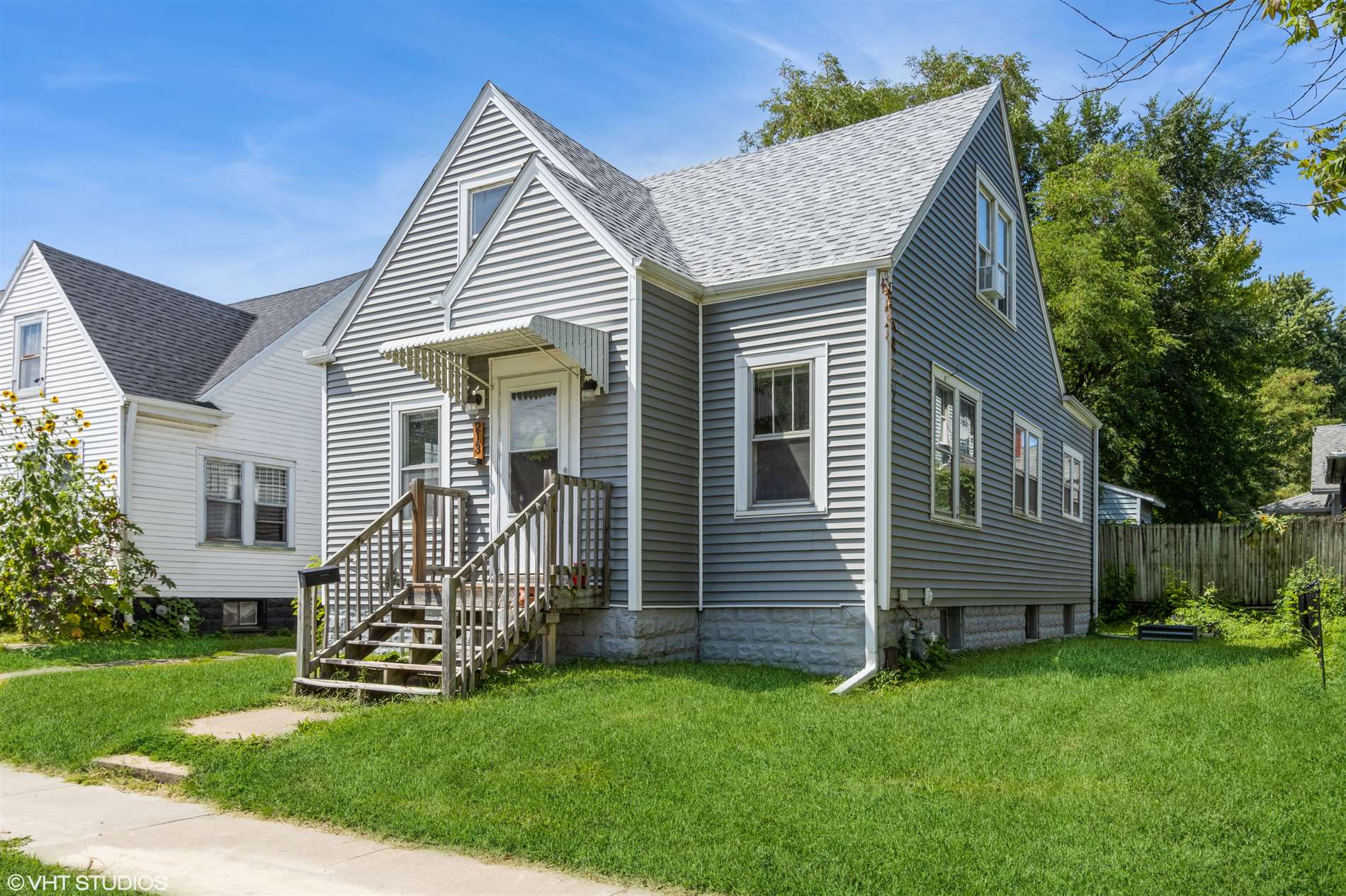 213 E 8th Street, Muscatine, IA 52761