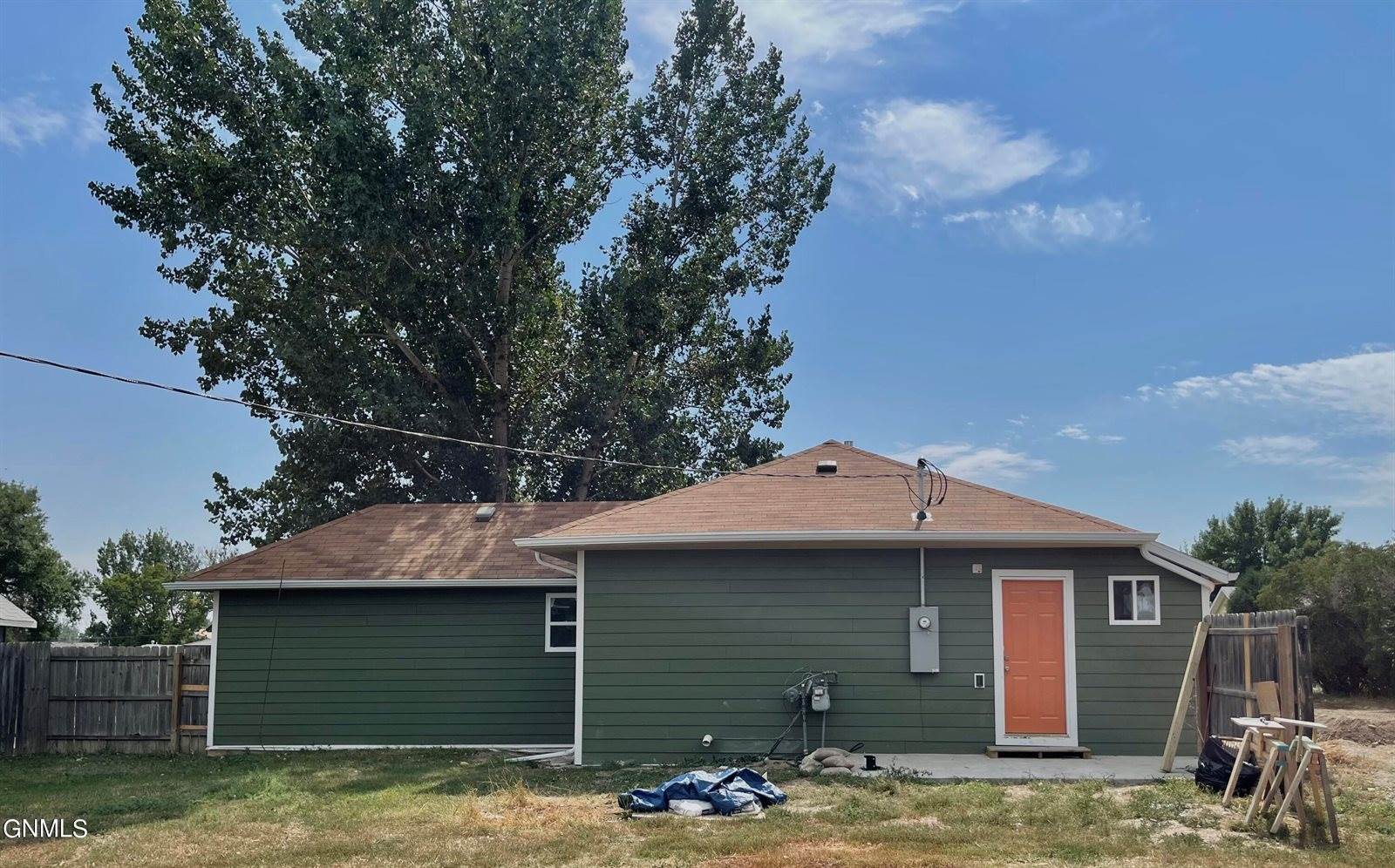 509 4th Street, Fairview, MT 59221