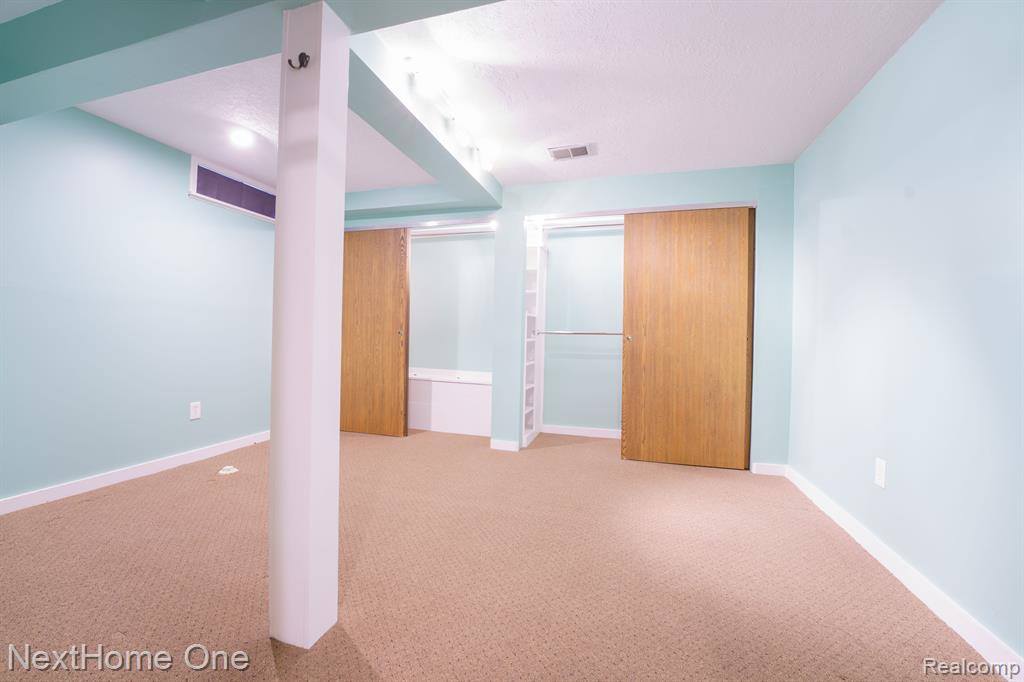 19381 Cardene Way, Northville Township, MI 48167