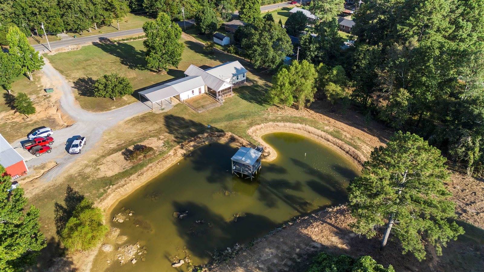 840 Co Rd 490, Hanceville, AL 35077