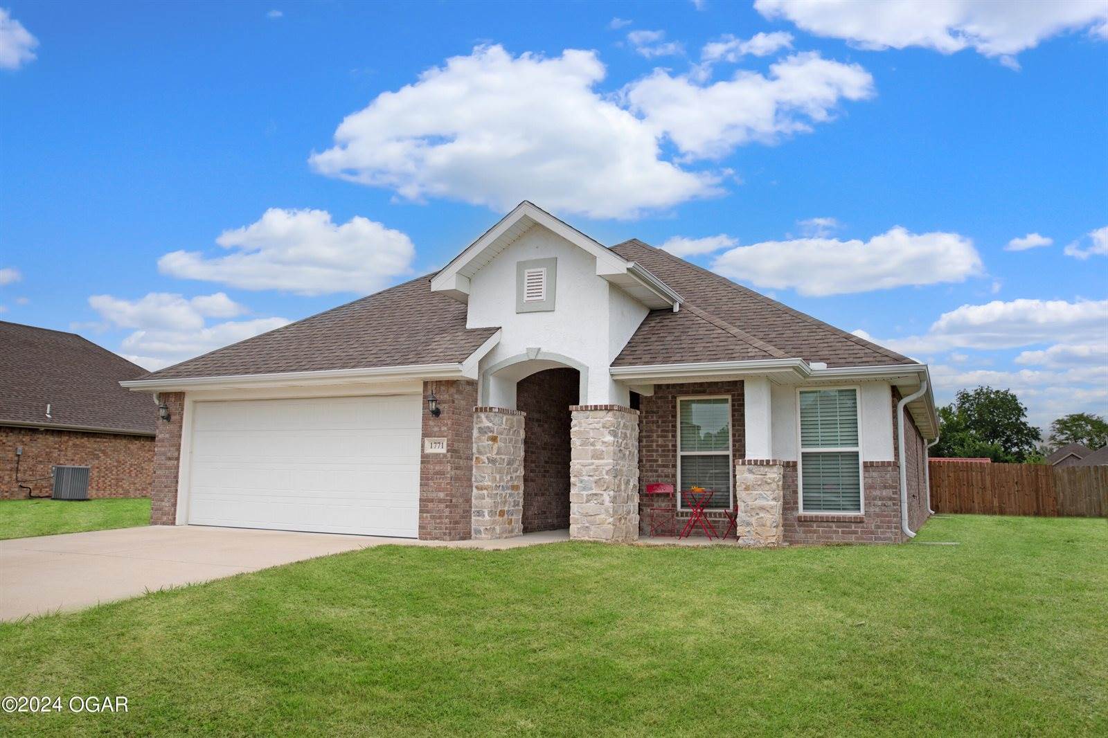 1771 Betenbough Way, Webb City, MO 64870