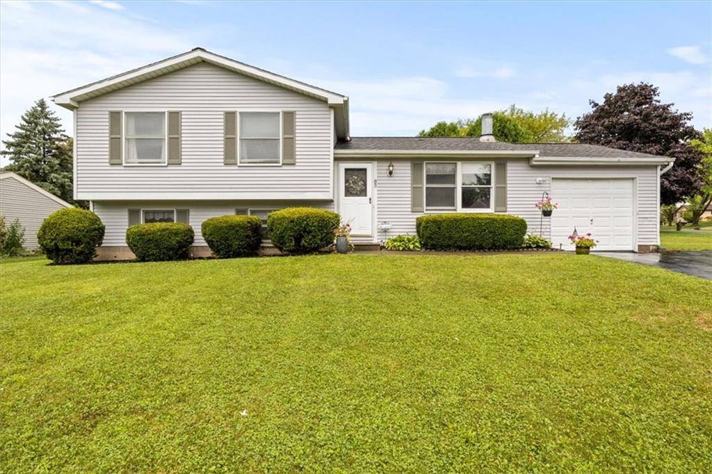 83 Prairie Trail, Henrietta, NY 14586