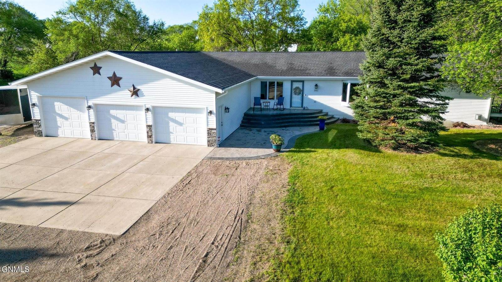 5150 57th Street SE, Bismarck, ND 58504