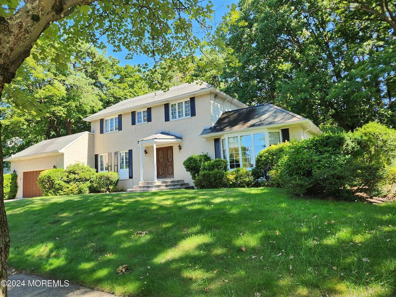 27 Debonis Drive, Milltown, NJ 08850