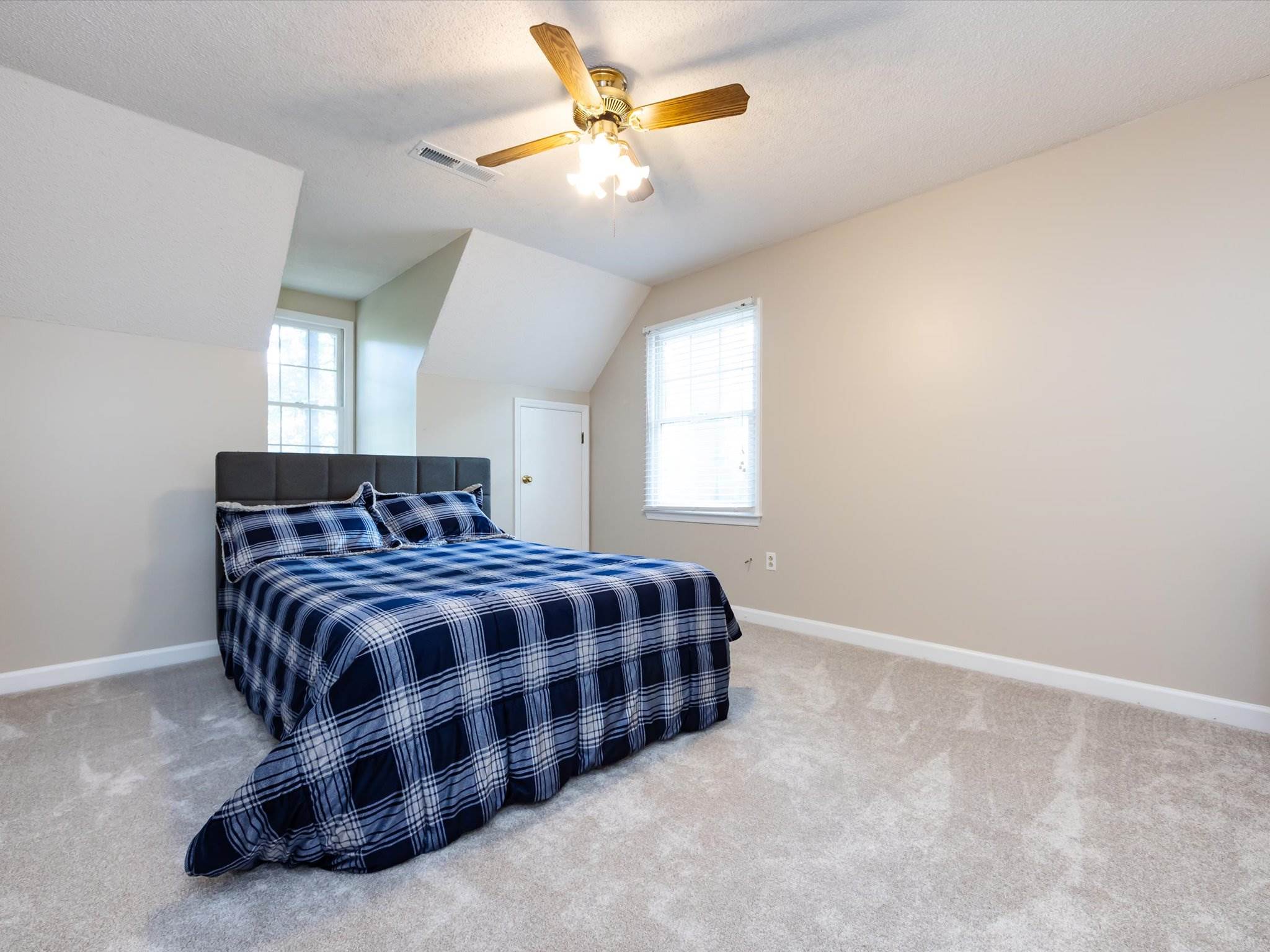 13020 Marlstone Lane, Charlotte, NC 28215