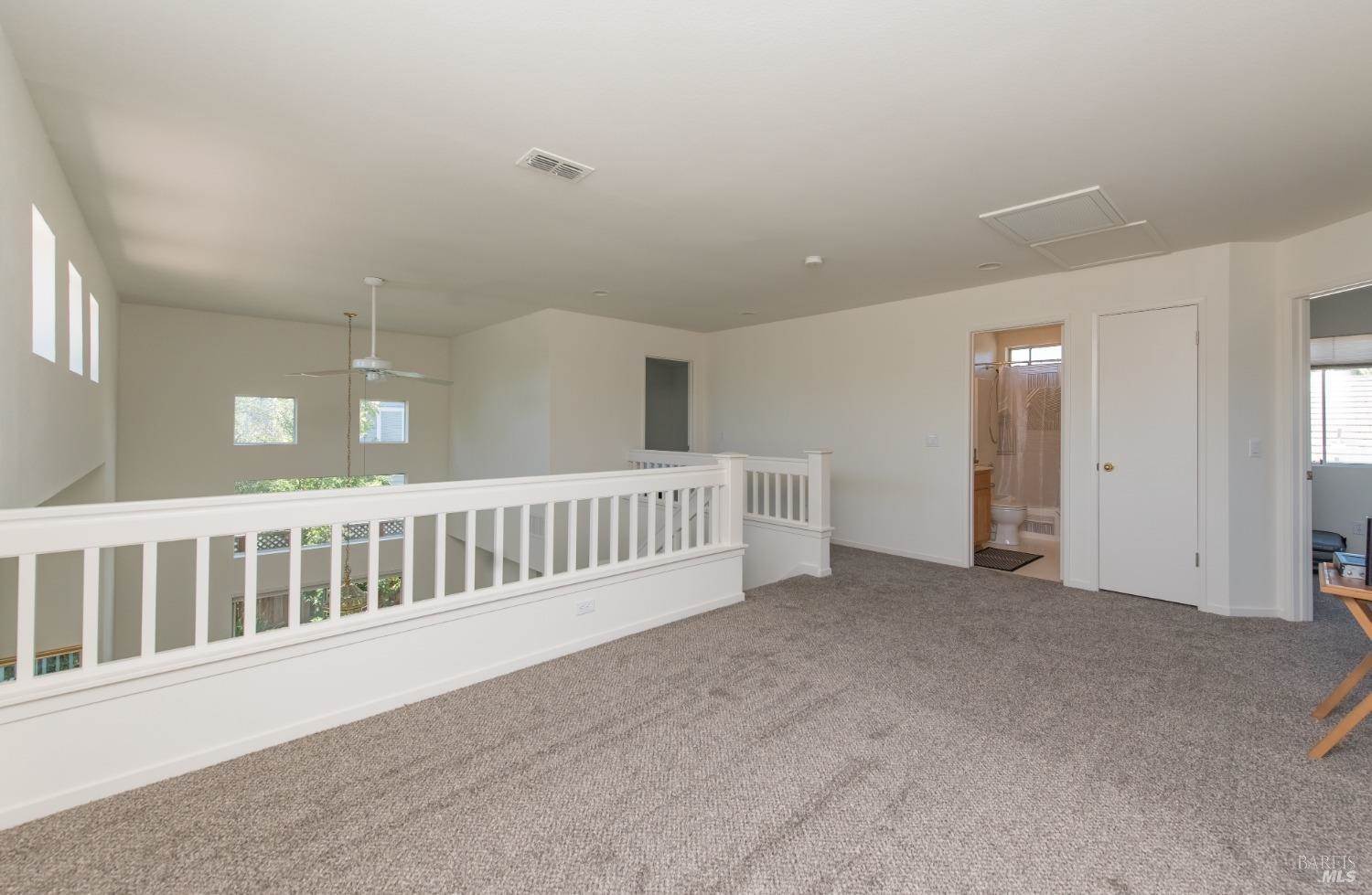 2105 Fairfax Place, Santa Rosa, CA 95404