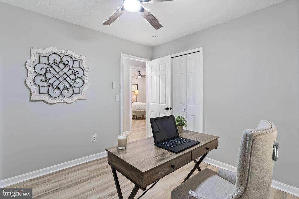 43560 Little Cliffs Road, Hollywood, MD 20636