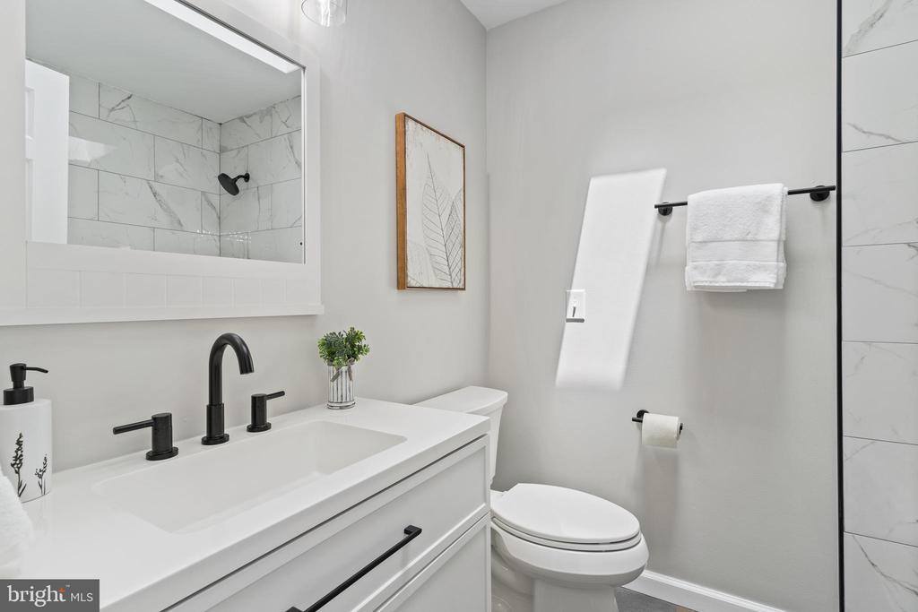 43560 Little Cliffs Road, Hollywood, MD 20636