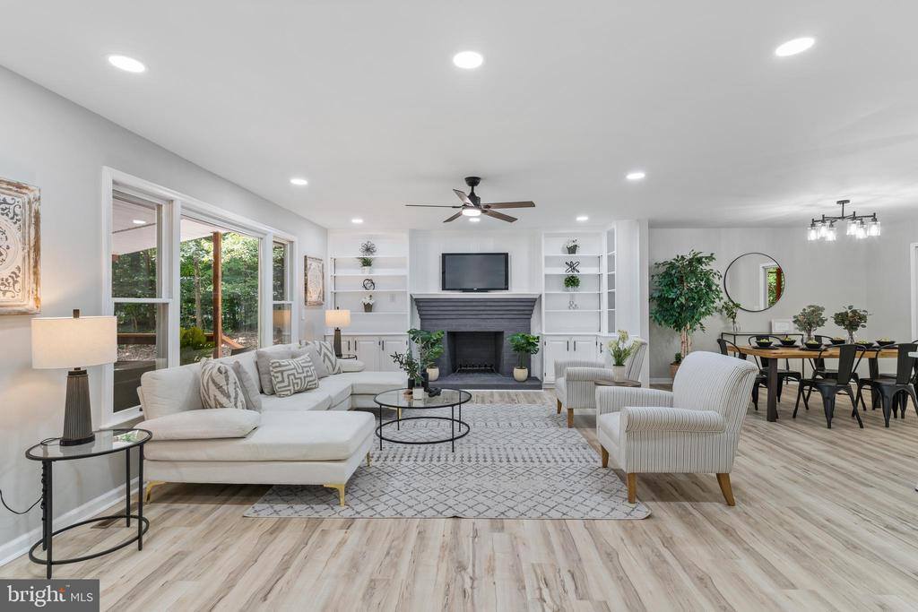 43560 Little Cliffs Road, Hollywood, MD 20636