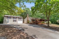 43560 Little Cliffs Road, Hollywood, MD 20636
