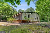 43560 Little Cliffs Road, Hollywood, MD 20636