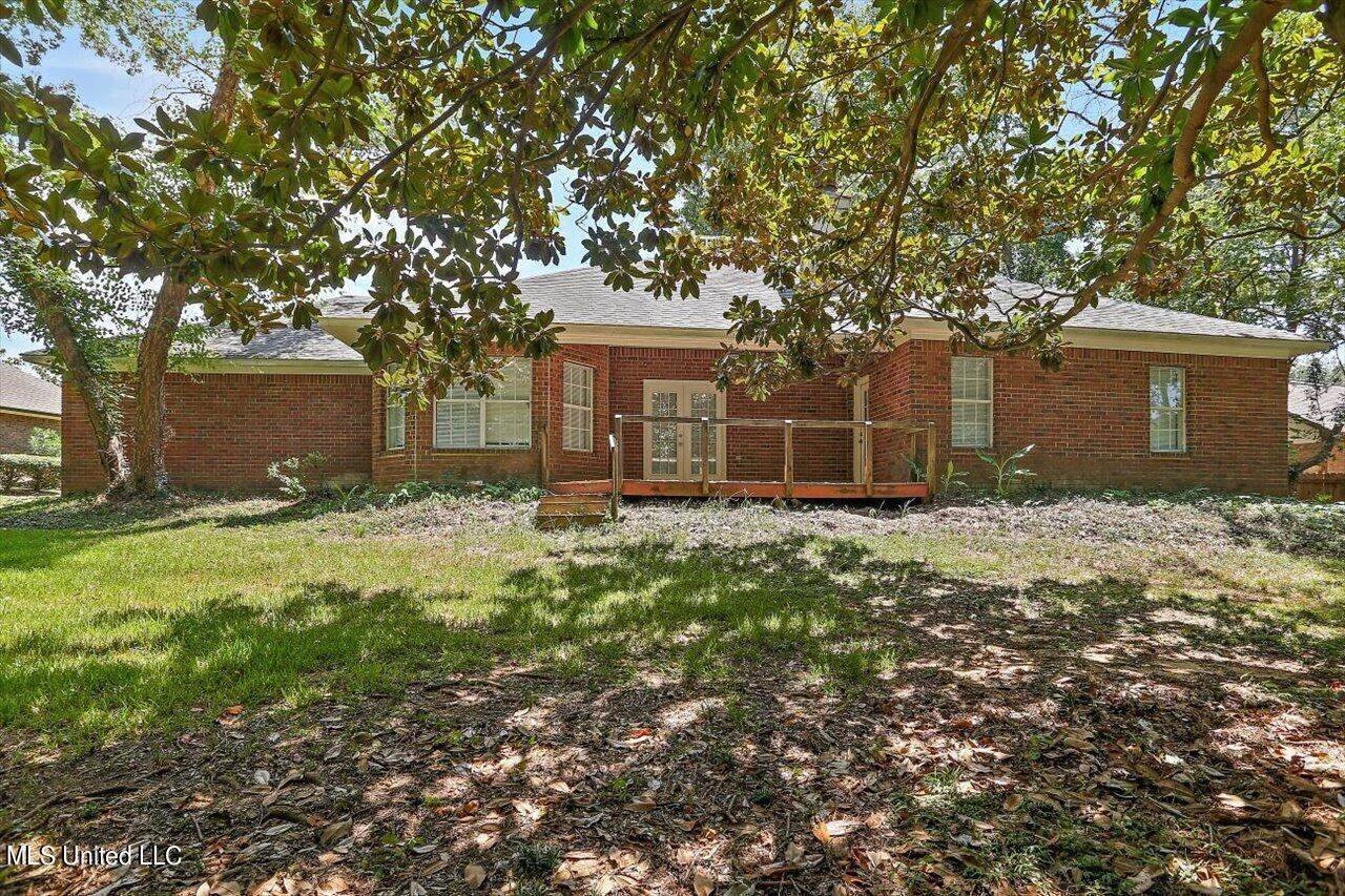 320 Hanley Circle, Brandon, MS 39047