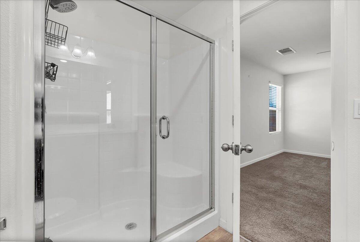 1712 North Arroyo, Visalia, CA 93292