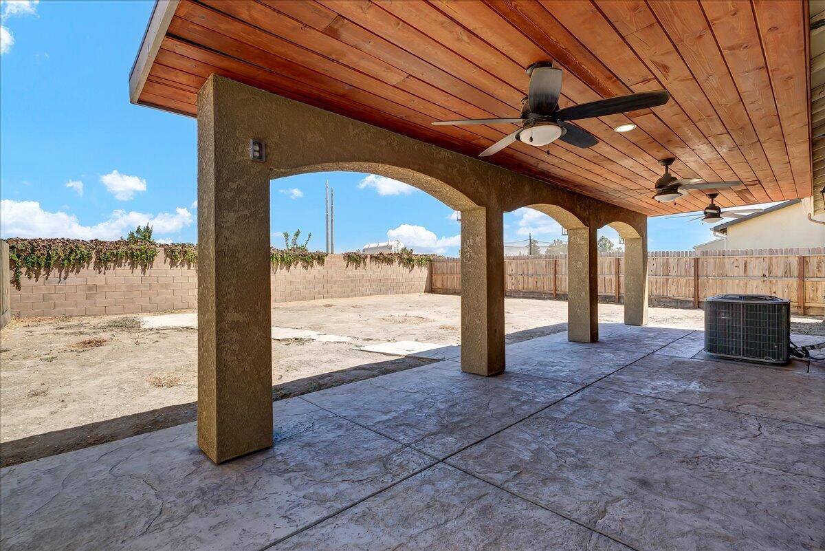 1712 North Arroyo, Visalia, CA 93292