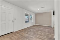 1712 North Arroyo, Visalia, CA 93292