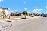 1712 North Arroyo, Visalia, CA 93292