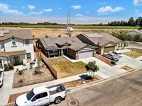 1712 North Arroyo, Visalia, CA 93292