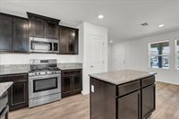 1712 North Arroyo, Visalia, CA 93292