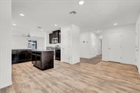 1712 North Arroyo, Visalia, CA 93292