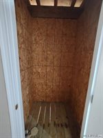 9 Birdsong Road, Ebony, VA 23845