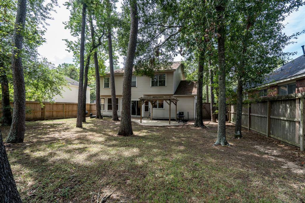 42 Hidden Meadow Drive, The Woodlands, TX 77382